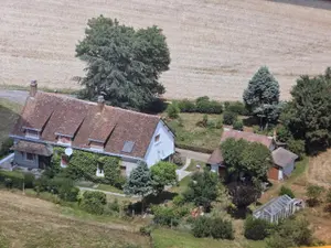Propriete a vendre Neuillé-le-Lierre 37380 Indre-et-Loire 37 209 m2 11 pièces 322400 euros 95-45 001