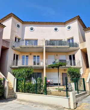 Appartement a vendre Sainte-Maxime 83120 Var 83 25 m2 1 pièce 130000 euros t1stemaxime 001