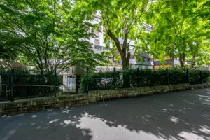 Appartement a vendre Paris 20e Arrondissement 75020 Paris 75 69 m2 3 pièces 530000 euros 3 PIECES RUE FONTARABIE 001