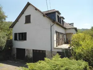 Maison a vendre Argentat-sur-Dordogne 19400 Corrèze 19 165 m2 9 pièces 135272 euros Argentat 001