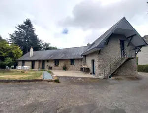 Maison a vendre La Chapelle-au-Riboul 53440 Mayenne 53 156 m2 6 pièces 234450 euros 53090-470 001