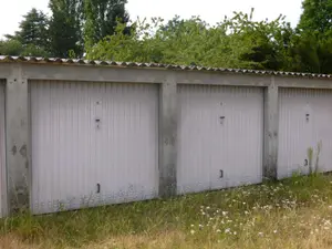 Garage et parking a vendre Cosne-Cours-sur-Loire 58200 Nièvre 58 28 m2 8700 euros ST 274 001