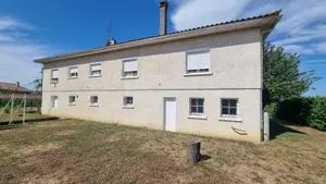 Maison a vendre Jonzac 17500 Charente-Maritime 17 160 m2 8 pièces 252000 euros 1925 001
