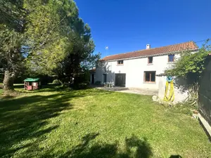 Maison a vendre Saint-Just-Luzac 17320 Charente-Maritime 17 155 m2 5 pièces 313200 euros FD/JOM/26-13 001