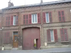 Immeuble de rapport a vendre Guise 02120 Aisne 02 208915 euros 203820 001