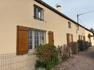 Location appartement Sauvigny-le-Bois 89200 Yonne 89 41 m2 2 pièces 475 euros 89099/140052 001