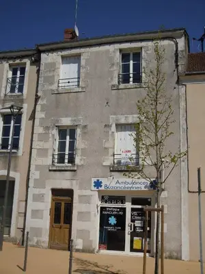 Location fonds et murs commerciaux Buzançais 36500 Indre 36 21 m2 1 pièce 308 euros Location BUZANCAIS 001