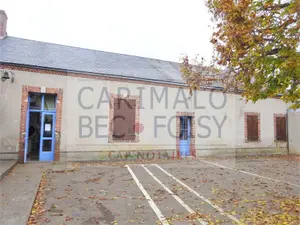 Immeuble de rapport a vendre Saint-Hilaire-sur-Yerre 28220 Eure-et-Loir 28 360 m2 11 pièces 191000 euros JS/517 001