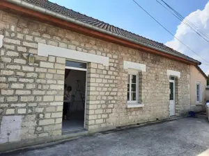 Location maison Vailly-sur-Aisne 02370 Aisne 02 84 m2 3 pièces 650 euros 02072/62 001