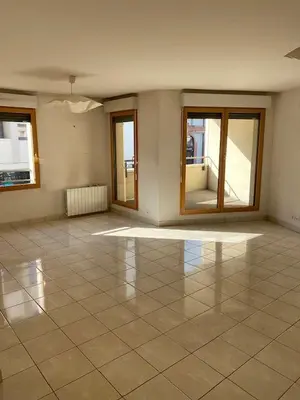 Location appartement Évreux 27000 Eure 27 73 m2 3 pièces 800 euros T3HUB 001