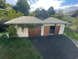 Garage et parking a vendre Chantrigné 53300 Mayenne 53 57 m2 2 pièces 11200 euros 468 001
