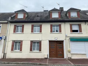 Immeuble de rapport a vendre Beaumont-le-Roger 27170 Eure 27 190 m2 251100 euros 27046-1017258 001