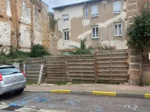 Terrain a batir a vendre Saint-Laurent-sur-Saône 01750 Ain 01 121 m2 89500 euros TAB 86 001
