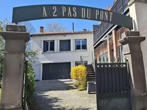 Maison a vendre Sauxillanges 63490 Puy-de-Dôme 63 247 m2 14 pièces 325500 euros 2024-29-2024336 001