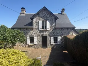 Maison a vendre Mauriac 15200 Cantal 15 85 m2 5 pièces 190800 euros 15060/1186 001
