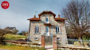 Maison a vendre Lacapelle-Viescamp 15150 Cantal 15 125 m2 5 pièces 229000 euros 10627/986 001
