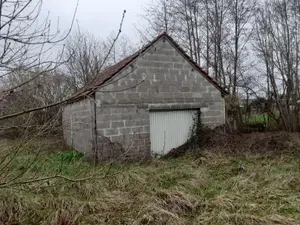 Garage et parking a vendre Mézeray 72270 Sarthe 72 50 m2 23000 euros 023/2053 001
