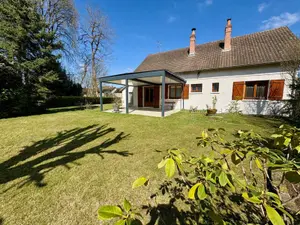 Maison a vendre Salbris 41300 Loir-et-Cher 41 152 m2 8 pièces 269824 euros 044/2003 001