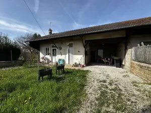 Maison a vendre Villeneuve-sur-Yonne 89500 Yonne 89 47 m2 2 pièces 76000 euros BRISSOT 4BIS 001