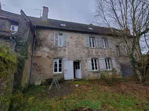 Immeuble de rapport a vendre Ahun 23150 Creuse 23 192 m2 174250 euros 10986/722 001