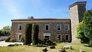 Maison a vendre Monistrol-sur-Loire 43120 Haute-Loire 43 390 m2 12 pièces 1230000 euros 02 001