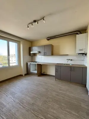 Appartement a vendre Fougères 35300 Ille-et-Vilaine 35 79 m2 4 pièces 150740 euros 1358 001