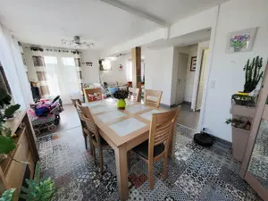 Immeuble de rapport a vendre Ussel 19200 Corrèze 19 273 m2 11 pièces 198500 euros UM 1299 001