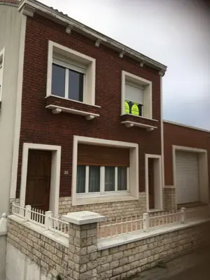 Maison a vendre Bierne 59380 Nord 59 147 m2 291200 euros M1608 001