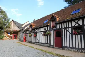 Propriete a vendre Bagnoles de l'Orne Normandie 61140 Orne 61 1540 m2 363080 euros 575 001
