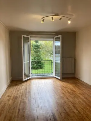 Location appartement Compiègne 60200 Oise 60 54 m2 3 pièces 750 euros 60055-693 001