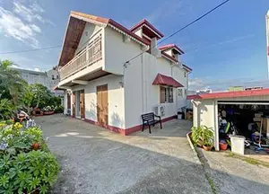 Maison a vendre Saint-Denis 97490 La Réunion 974 230 m2 10 pièces 550100 euros 97405/234 001