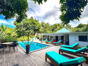 Propriete a vendre Deshaies 97126 Guadeloupe 971 312 m2 9 pièces 1195000 euros 15056/157 001