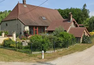 Maison a vendre Bletterans 39140 Jura 39 220 m2 8 pièces 335000 euros TA-ST 001