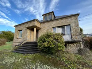 Maison a vendre Fougères 35300 Ille-et-Vilaine 35 103 m2 5 pièces 265000 euros 12541/2244 001