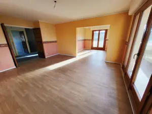 Appartement a vendre Ussel 19200 Corrèze 19 95 m2 3 pièces 69550 euros UA 130 001