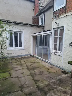Maison a vendre Châteauneuf-sur-Cher 18190 Cher 18 137 m2 7 pièces 64500 euros 18016/2098 001