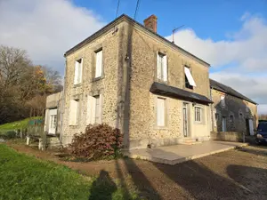 Maison a vendre Villaines-la-Juhel 53700 Mayenne 53 131 m2 8 pièces 146720 euros 1385 001