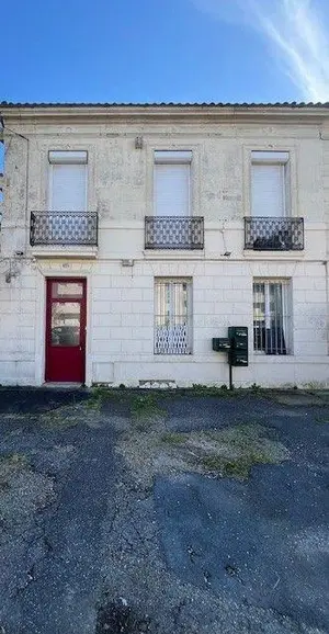 Fonds et murs commerciaux a vendre Eysines 33320 Gironde 33 450 m2 6 pièces 840000 euros 11610/370 001
