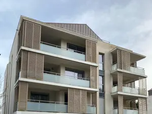 Fonds et murs commerciaux a vendre Paray-le-Monial 71600 Saône-et-Loire 71 4 pièces 241640 euros VTE-P-SY 001