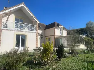 Maison a vendre Évron 53600 Mayenne 53 220 m2 6 pièces 363860 euros 12703/3732 001