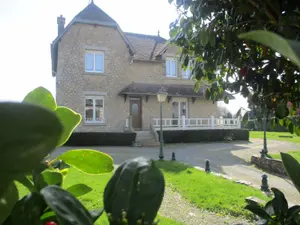 Maison a vendre Fougères 35300 Ille-et-Vilaine 35 216 m2 9 pièces 363860 euros 11737/765 001