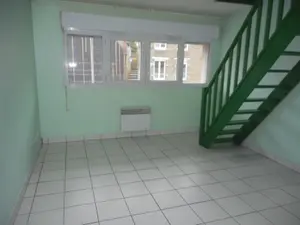 Location appartement Condé-en-Normandie 14110 Calvados 14 23 m2 2 pièces 299 euros 14085-3669 001