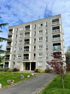 Appartement a vendre Rennes 35700 Ille-et-Vilaine 35 28 m2 1 pièce 115830 euros 11772/167 001