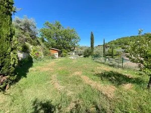 Terrain a batir a vendre Manosque 04100 Alpes-de-Haute-Provence 04 293800 euros 025/1937 001