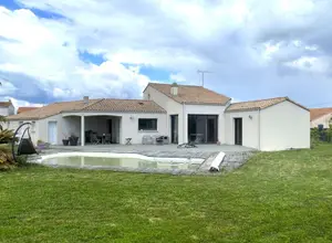 Maison a vendre Puyravault 85450 Vendée 85 167 m2 7 pièces 343200 euros VD/648 001