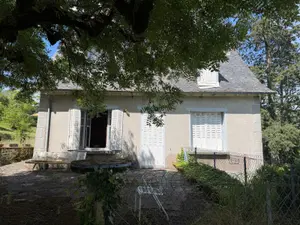 Maison a vendre Ally 15700 Cantal 15 99 m2 5 pièces 95400 euros 15060/1268 001