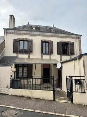 Maison a vendre Bessé-sur-Braye 72310 Sarthe 72 85 m2 78900 euros 101/1971 001