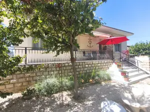 Maison a vendre Saint-Martin-de-Crau 13310 Bouches-du-Rhône 13 107 m2 5 pièces 388500 euros 075/209 001
