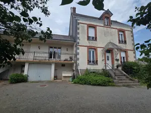 Maison a vendre Ambrières-les-Vallées 53300 Mayenne 53 98 m2 7 pièces 120500 euros 53075DLS26017 001