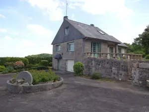 Maison a vendre Pontmain 53220 Mayenne 53 143 m2 7 pièces 166170 euros 036/815 001